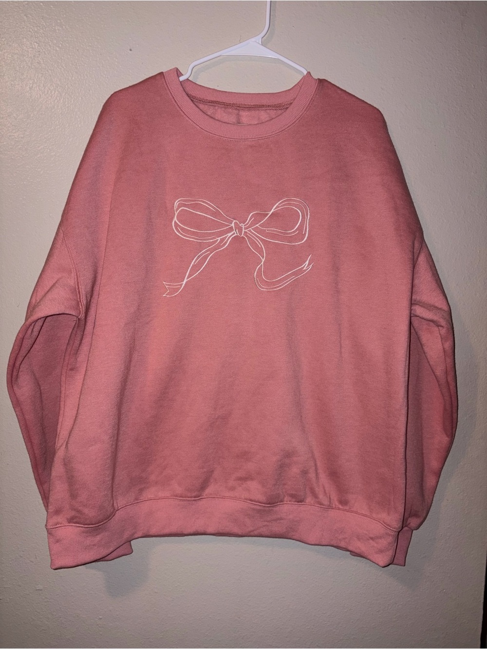 Women's Pink Bow Graphic Sweatshirt